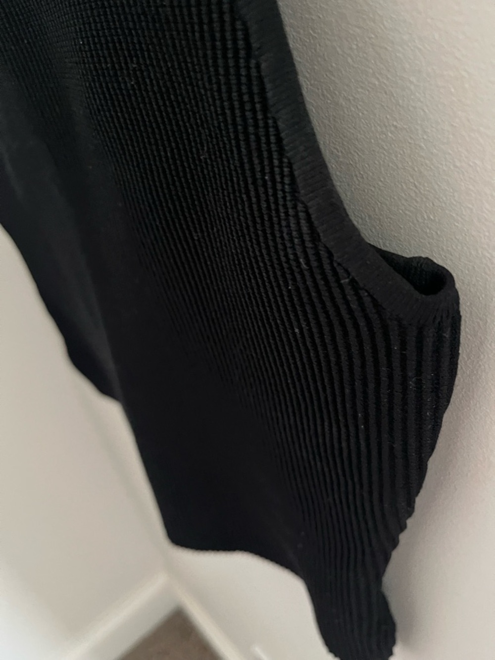 Babaton Black Ribbed Square-Neck Tank - Picture 4 of 4